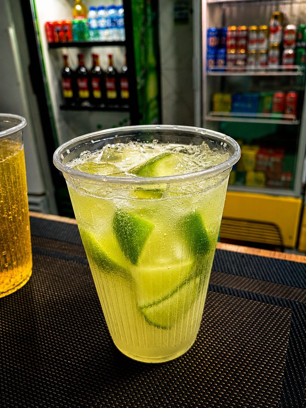 Copão de caipirinha com limão